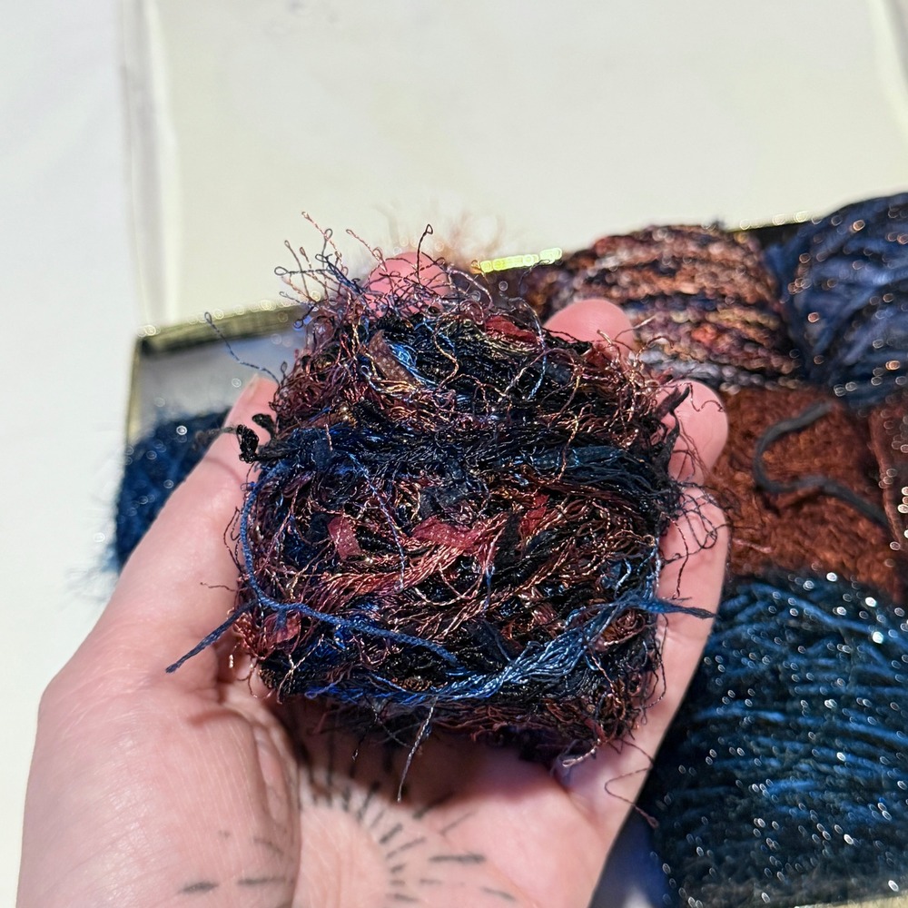 TootsieP Yarns Fiber Handcrafted Balled Yarn Metallic Eyelash Boucle Lace 11.5oz - Picture 6 of 8